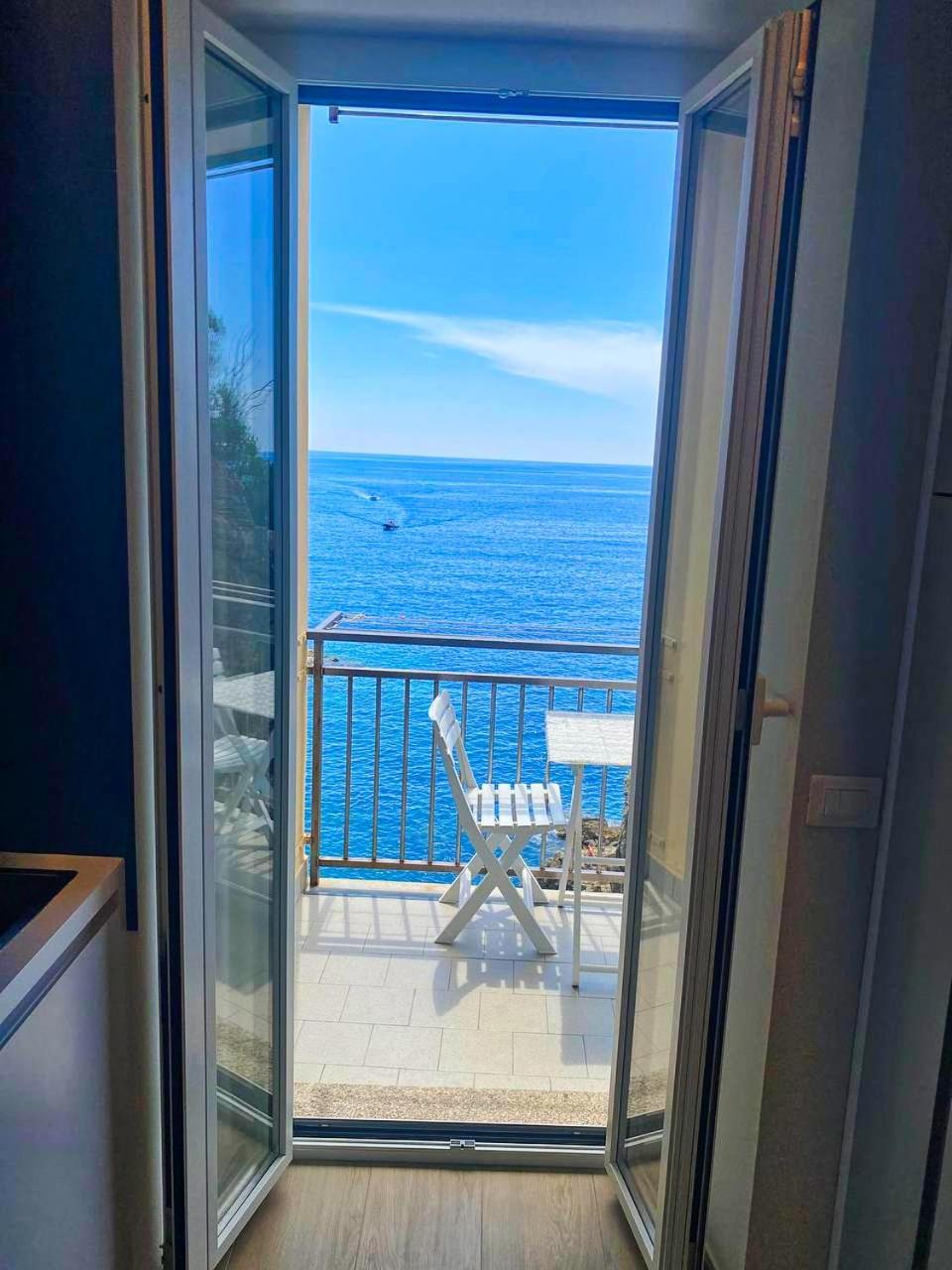 La Scogliera Apartment Stunning Sea View Riomaggiore Exterior foto