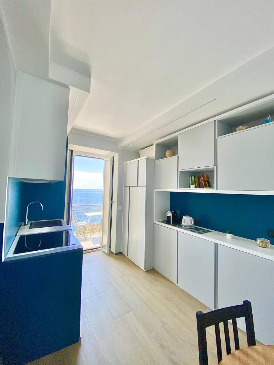 La Scogliera Apartment Stunning Sea View Riomaggiore Exterior foto